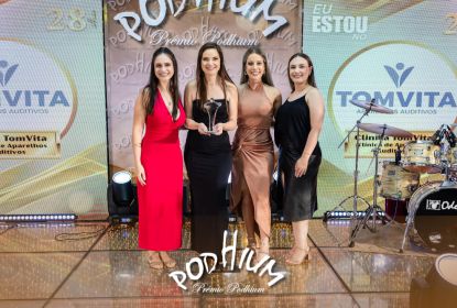 Recebemos o Prêmio Podhim na categoria Clínica de Aparelhos Auditivos