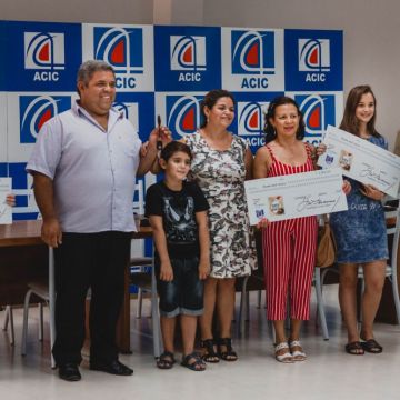 Natal Premiado Costa Doce entrega prêmios aos ganhadores nesta manhã