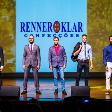 Mais uma vez o Moda Vitrine deu um show de moda na passarela do Teatro do Sesc.