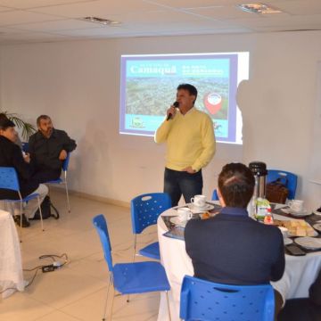 Luiz Sidnei Corrêa Soares foi o palestrante demais uma edição do Café com Bate Papo Sindilojas