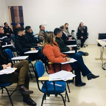 Comissão de Formação Empresarial do Sindilojas Costa Doce, realiza seu 1° encontro de Estudo de Negócios.