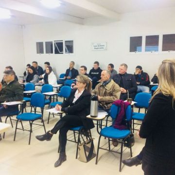 Comissão de Formação Empresarial do Sindilojas Costa Doce, realiza seu 1° encontro de Estudo de Negócios.