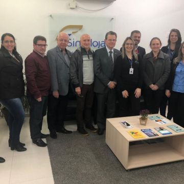 Dirigentes da Fecomércio-RS visitam o Sindilojas Costa Doce