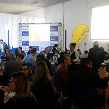 Café com Bate Papo do Sindilojas Costa Doce ocorre na ExpoCamaquã