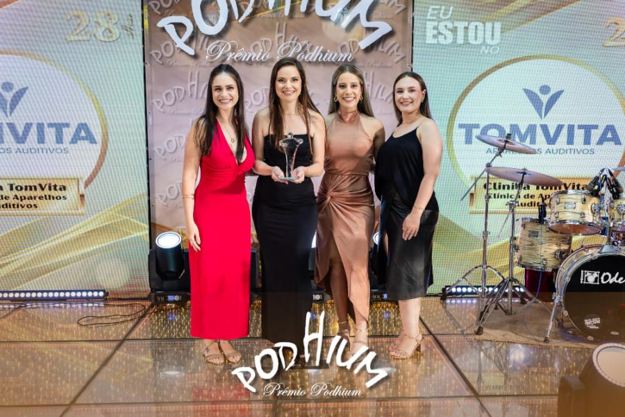 Recebemos o Prêmio Podhim na categoria Clínica de Aparelhos Auditivos